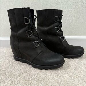 Sorel Black Leather Lace-Up Wedge Women's Boots